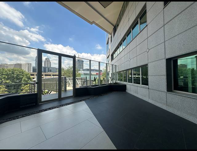 364M² OFFICE TO LET IN SANDTON CENTRAL